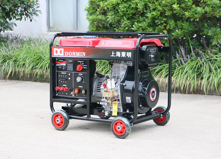 柴油發(fā)電電焊機(jī)